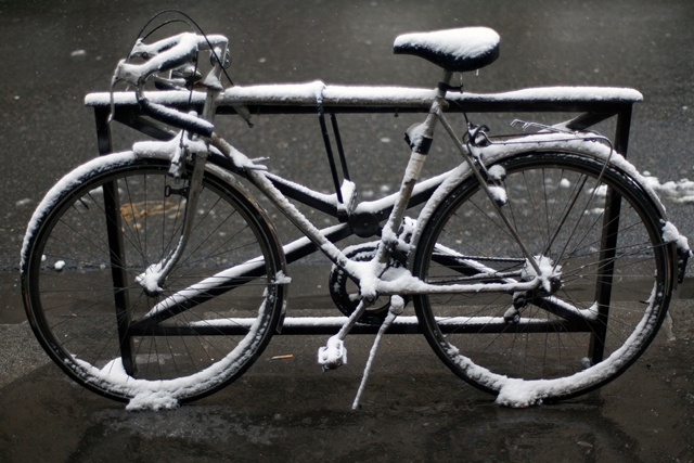biking, bikes, photography, offset, shutterstock, stock-photography, snow, great-biking-images