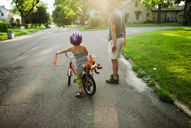 biking, bikes, photography, offset, shutterstock, stock-photography, kids, family, father, great-biking-images