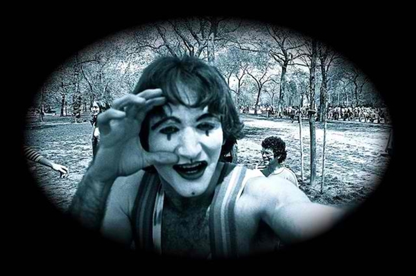 Photographer Photographs Two Mimes in 1974, Realizes 35 Years Later One Was Robin Williams
