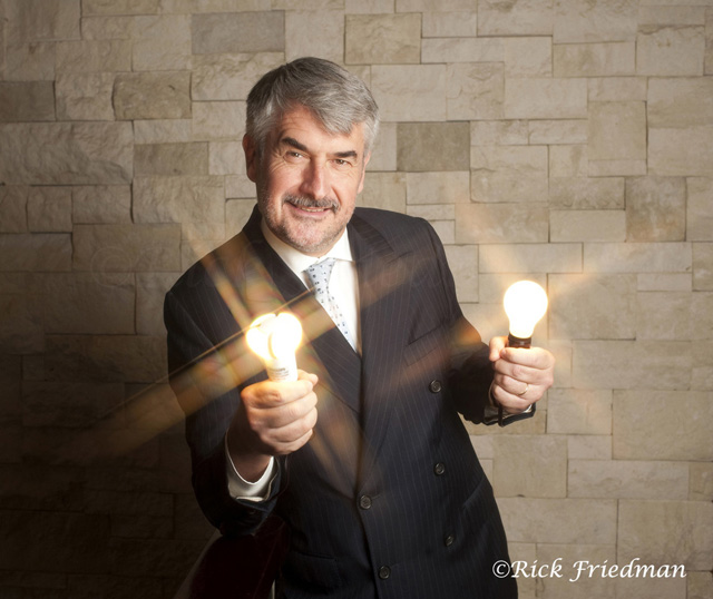 How I Photographed the Former CEO of Philips Lighting in Under 20 Minutes