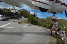 Video Shows Tourist Nearly Being Killed While Photographing a Landing Airplane