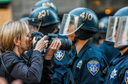 photographer-arrest-police-target