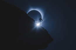 The Story Behind the Viral Photo of a Rock Climber In Front of the Solar Eclipse