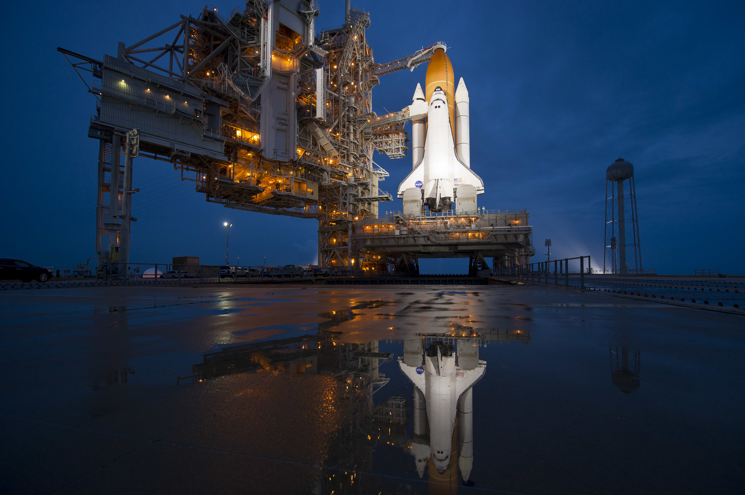 Space Cadets: The Talented Photographers Behind NASA's Rocket Launches